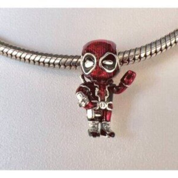 2024 New Marvel Deadpool Charm Red Dead Man Charm Fit Pandora Bracelet - Picture 7 of 7